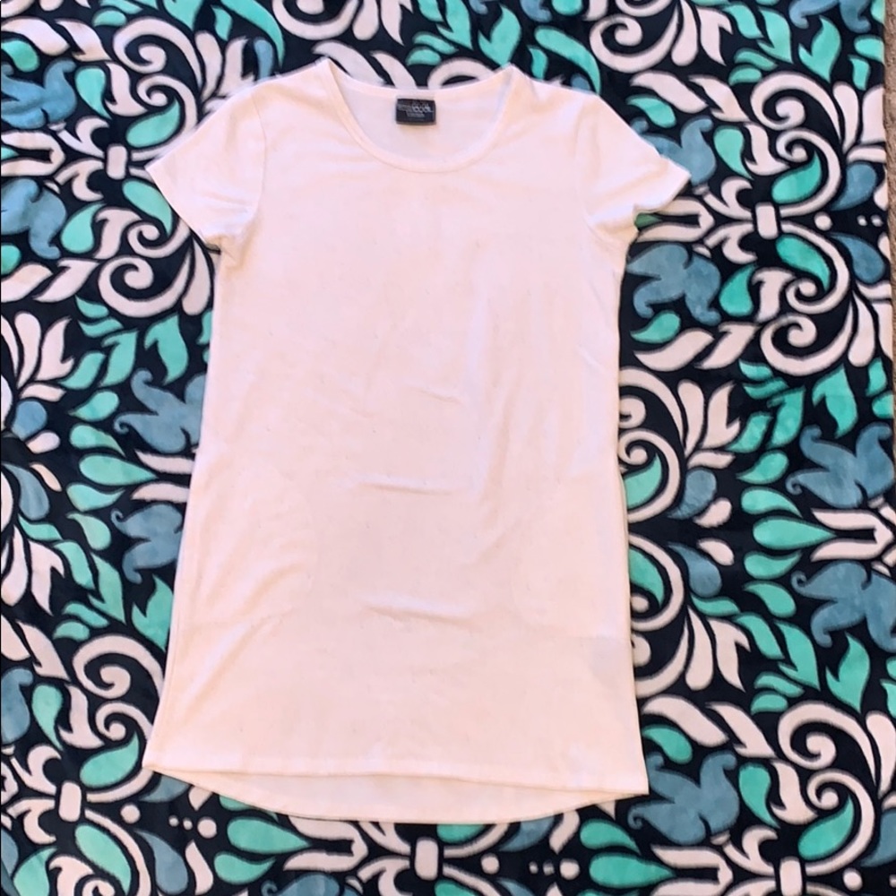 Off white dress🤍